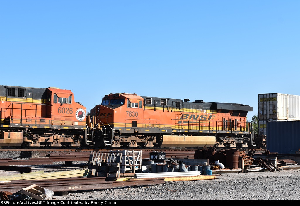 BNSF 7830